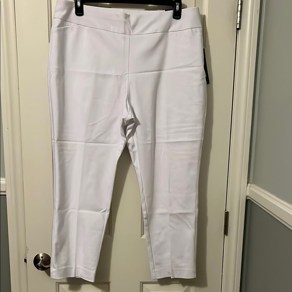 Investments White Ankle Pants